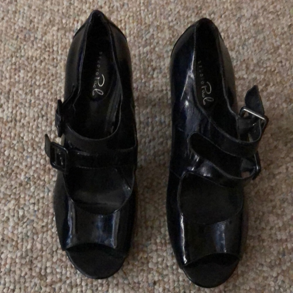 Women’s size 10 Black Patent Leather Heels
